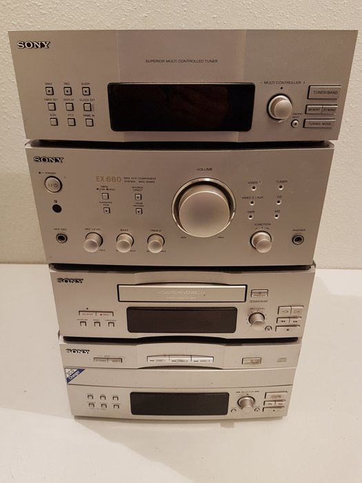 Sony MHC EX-660 met bijhorende cd speler, tuner en cassette deck