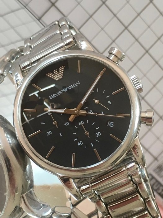 ar1853 armani watch