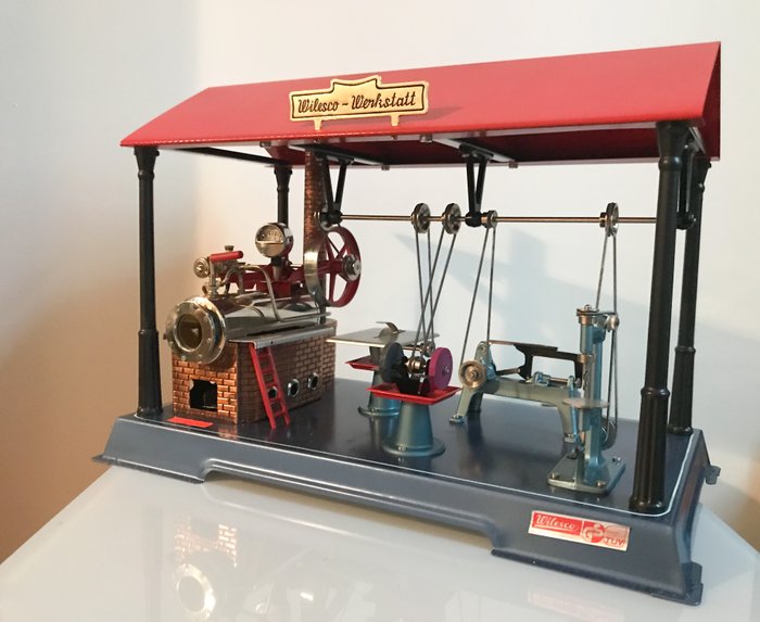 Wilesco - Steam engine / Dampfmaschine mit Werkstatt - D141