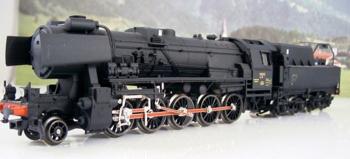 Märklin H0 - 34158 T (Koll 97701) - Locomotiva a vapore con carro di scorta - Serie 56 (ex BR 52) ‘Tubize’ - CFL