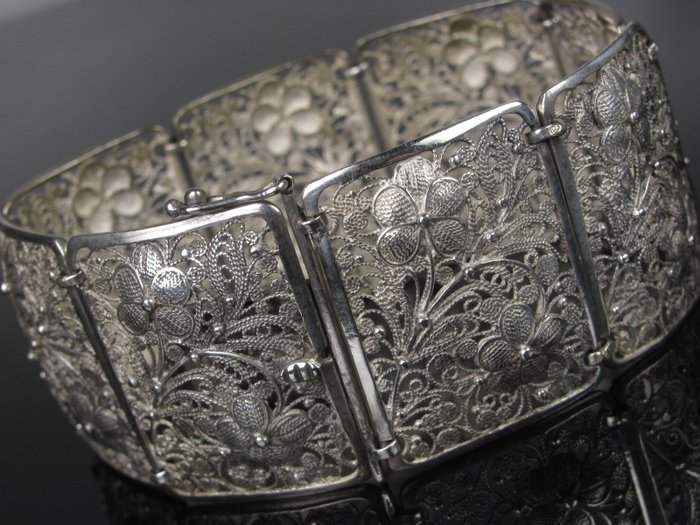 Antique silver bracelet from Germany