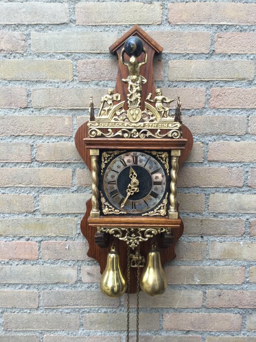 Mid-sized Zaanse clock - Nu elck syn sin - Period 1960