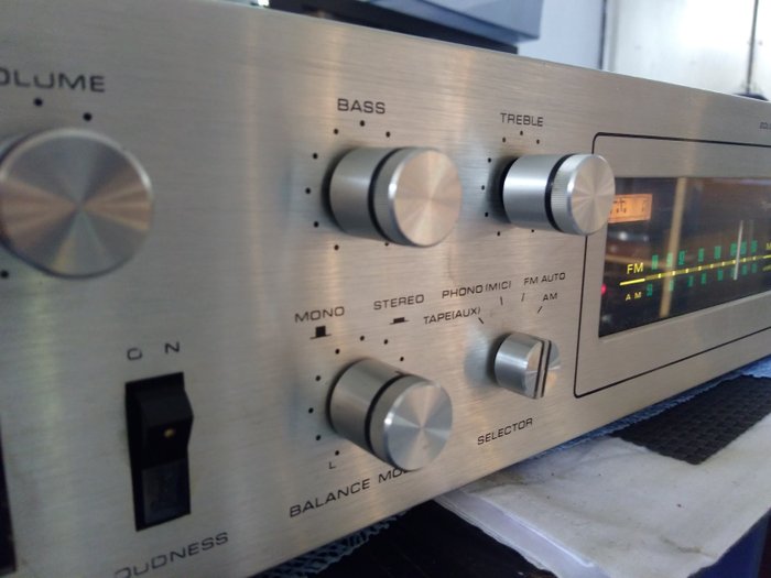 Onkyo Dynamic FOUR 700 set, truly unique! Both the receiver and the accompanying record player