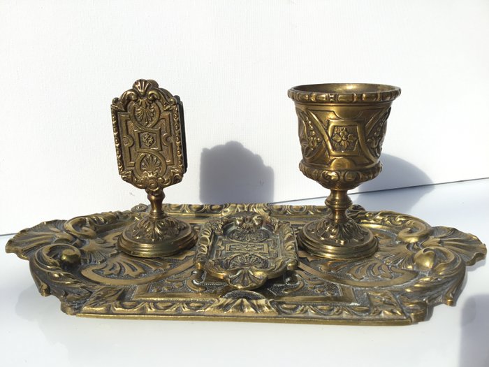 Four part bronze smokers set Louis XV style marked D.L. Depose No8 - France 19th century