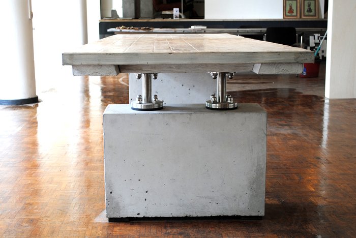 Rob Schipper Large Table Unica In Concrete Wood And Catawiki