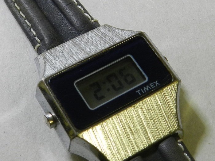 Timex - lcd SSQ - Uniszex - 1970-1979