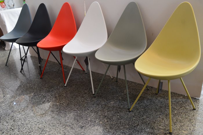 Arne Jacobsen from Fritz Hansen -
Drop chair (Set of 6 chairs)