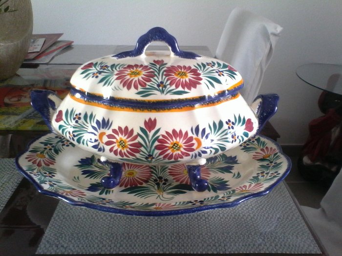 Henriot Quimper soup tureen with dish