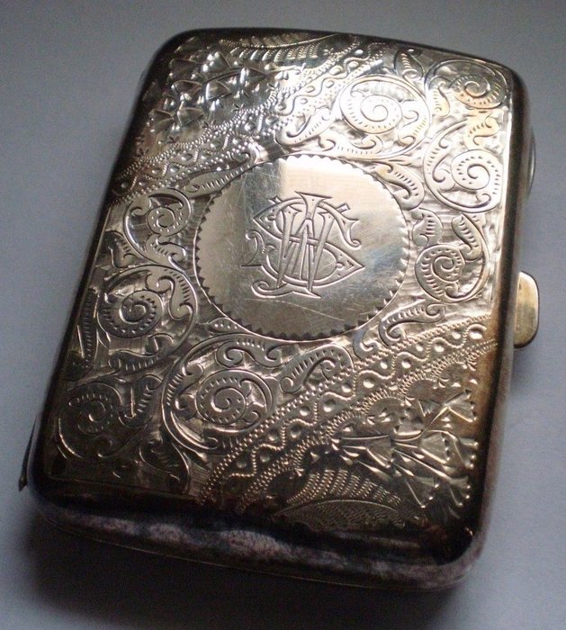 Vintage 1898 solid sterling silver Cigarette case hallmarked, made by Thomas Newbold, Birmingham UK