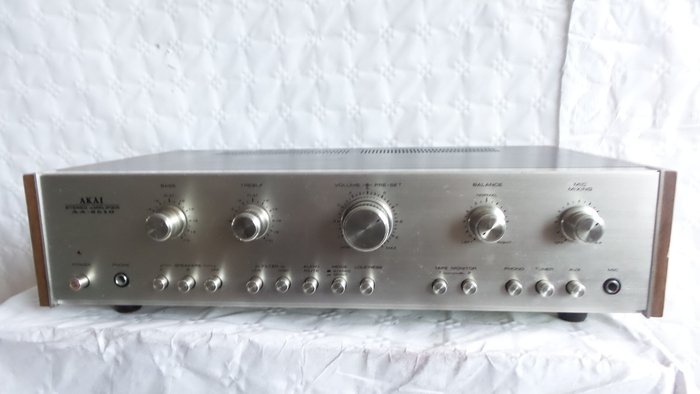 Très rare Amplificateur : Akai AA-5510 Stereo Integrated Amplifier (1975-76)