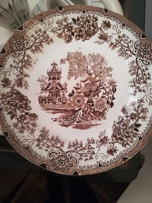"Colandine" antique ceramic plate with chinoiserie Società Ceramica Richard