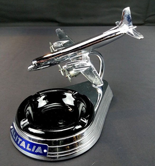 Chromed metal, rare ALITALIA ashtray with plane - 1960s