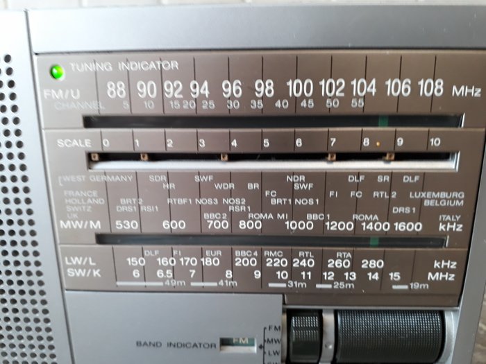 SONY ICF-1200 4 Band Receiver tragbares Radio 