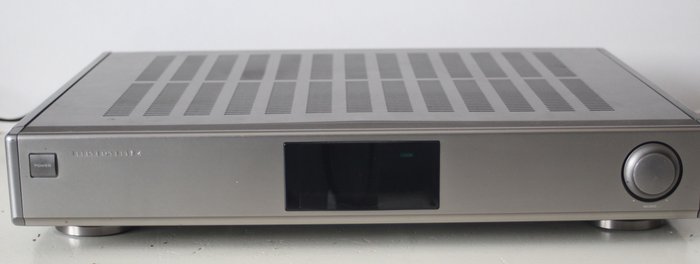 Marantz hi-fi design receiver SR1020
