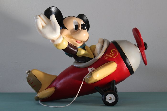 Disney - Beeld - Mickey Mouse in een vliegtuig