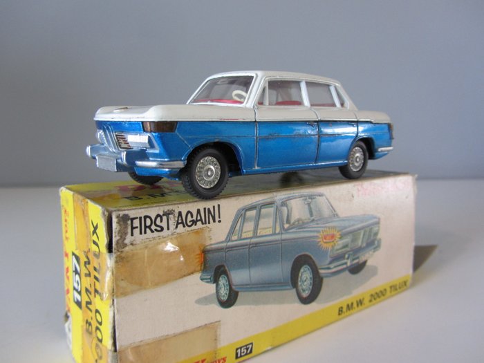 Dinky Toys - # 157 - Scale 1/43 - BMW 2000 TILUX
