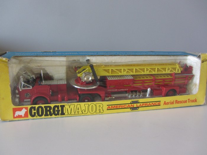 Corgi Major Toys - # 1143 - American Lafrance Aerial Rescue Truck