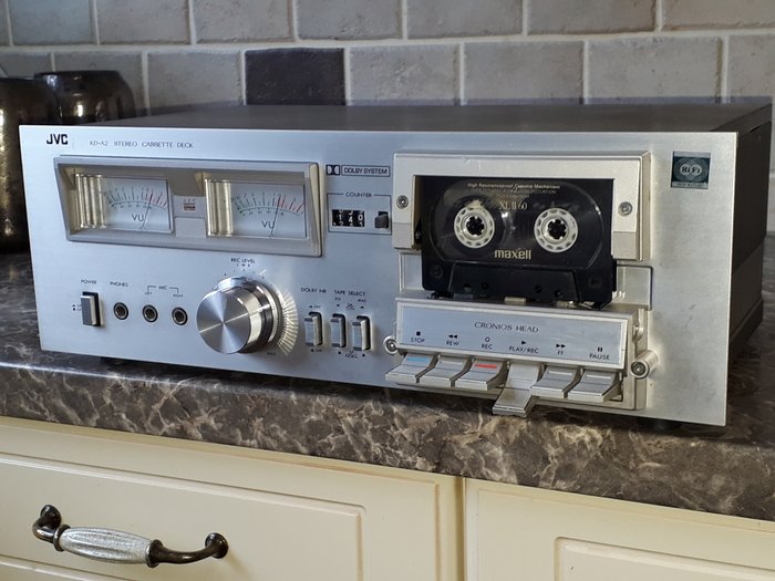 Well functioning vintage JVC cassette deck with Vu meters - type KD-A2 - year 1978