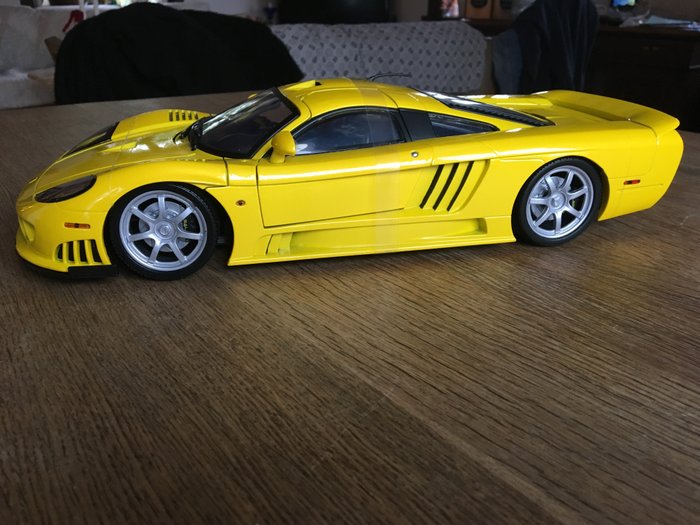 Details about   1:12 Scale SALEEN S7 twin turbo Red by MotorMax Diecast Model Car 