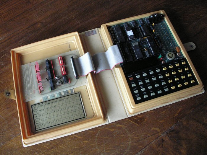 Micro-Professor MPF-1B - US - 1981 - complete with original box, 