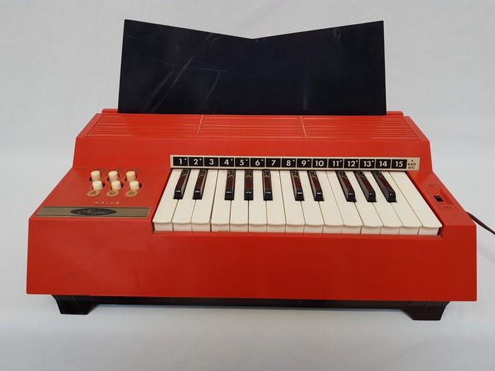 Vintage MAGNUS electronic chord Organ - Belgium - 1960