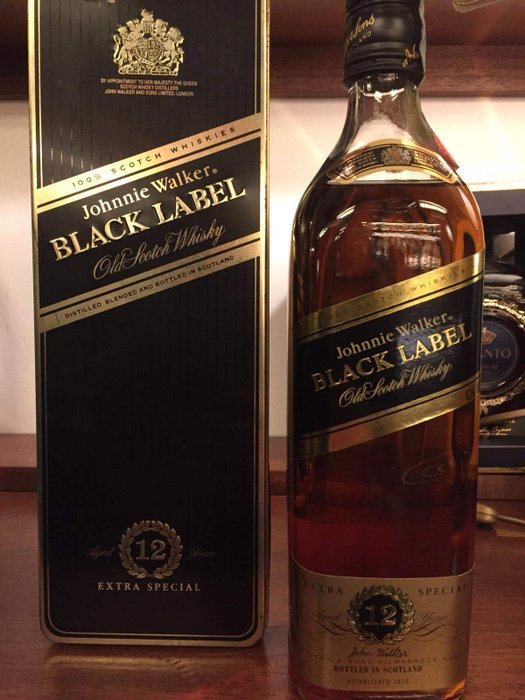 Johnnie Walker 12 years old Black Label Extra Special