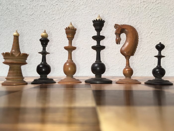 Antik elfenben schack spel inklusive rapport - Elfenben