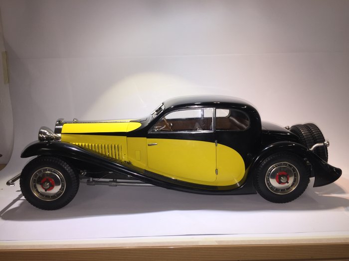 Pocher - Scale 1/8 - Bugatti 50T Coupe de Ville