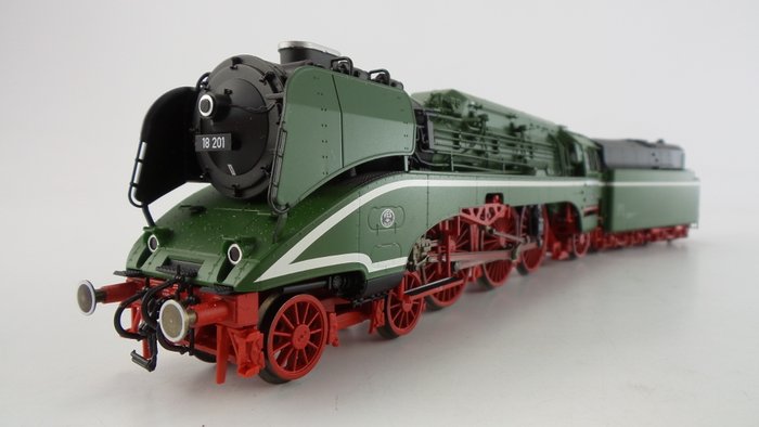 Roco H0 - 63194 - Damplokomotiv med kullvogn - BR 18 201 (ex Henschel-Wegmann 61 002) - DRG