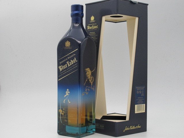 Johnnie Walker Blue Label Year of the Rooster Collection