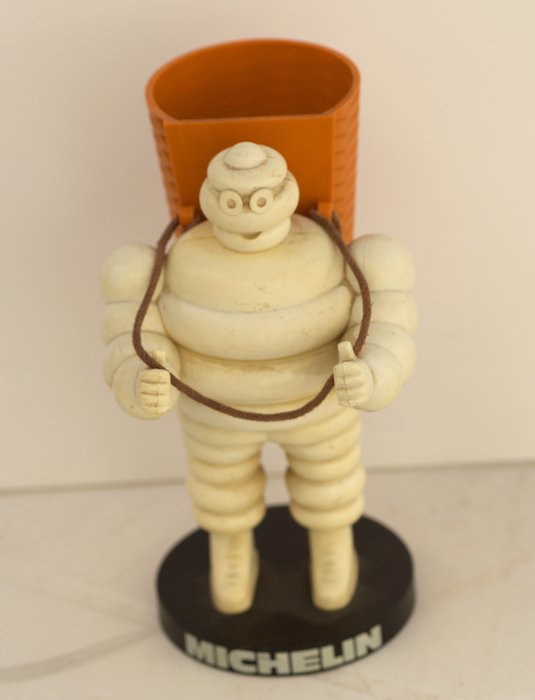Bibendum Harvester / pencil holder - Michelin (1970)