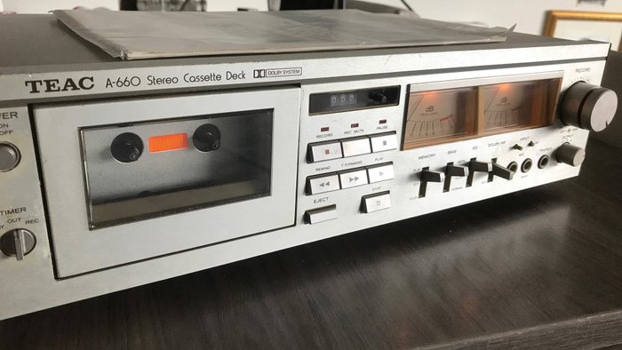 TEAC A-660 Cassette deck (1980)