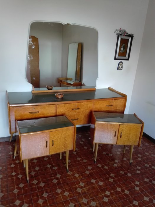Dresser with mirror and bedside tables - Modern Vintage - Italy - 1950s (3)