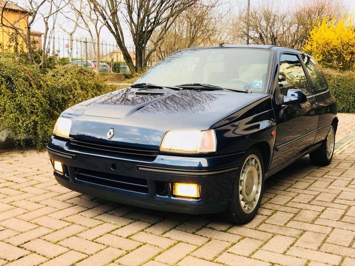 Renault - Clio 1.8 16v 1st series - 1991
