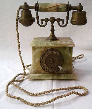 Vintage green onyx rotary phone - 1950s