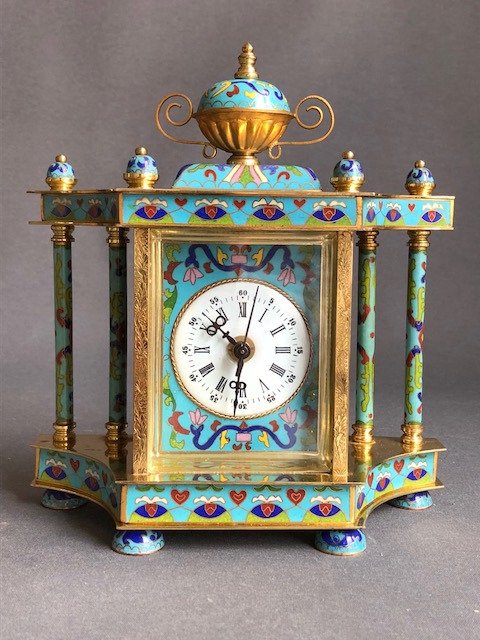 Cloisonne clock - China - early 20th century