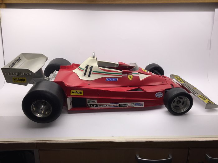 Toschi-Polistil - Scale 1/6 - Ferrari - 312 T2 F1