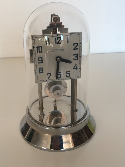 Patented SGDG pendulum clock under globe in glass 800 day - from 50s France