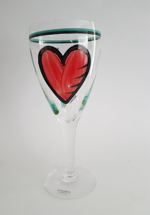Ulrica Hydman Vallien for Kosta Boda - wine glass 'Heart' - Art collection