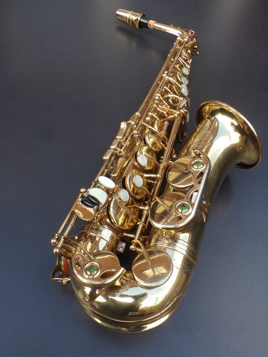 Selmer Mark VII alto saxophone 1976