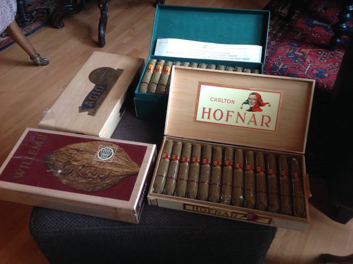 collection of vintage Dutch cigars, 40-60 years old