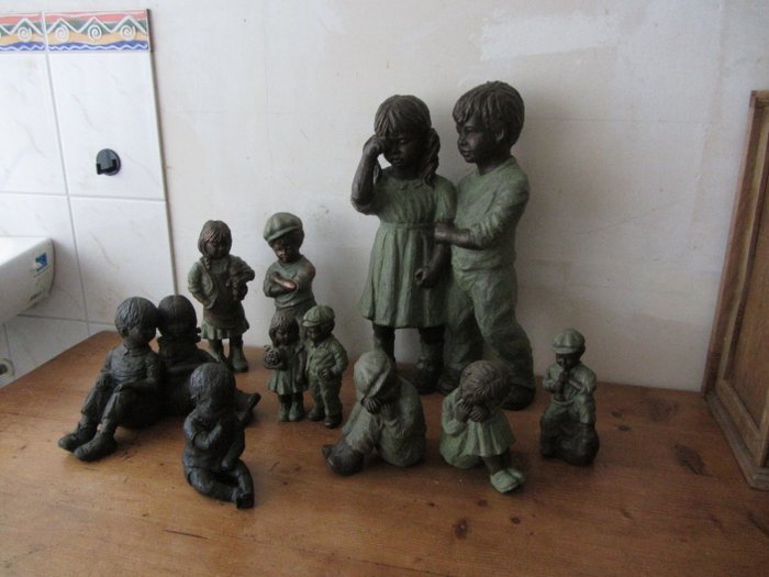 Collection of 9 Geert Kunen sculptures