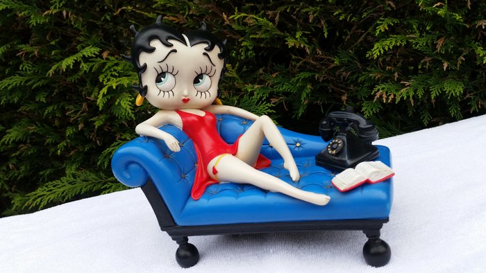 Betty Boop - On the couch /sofa -Orgineel King Feature Syndicate/ Fleisher Studios 