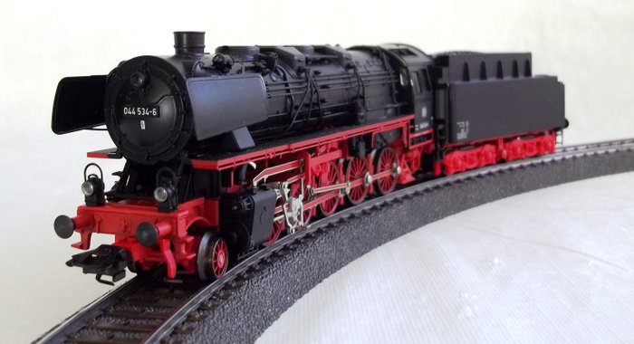 Märklin H0 - 37880 - 媒蒸汽火車 - BR 44 - DB