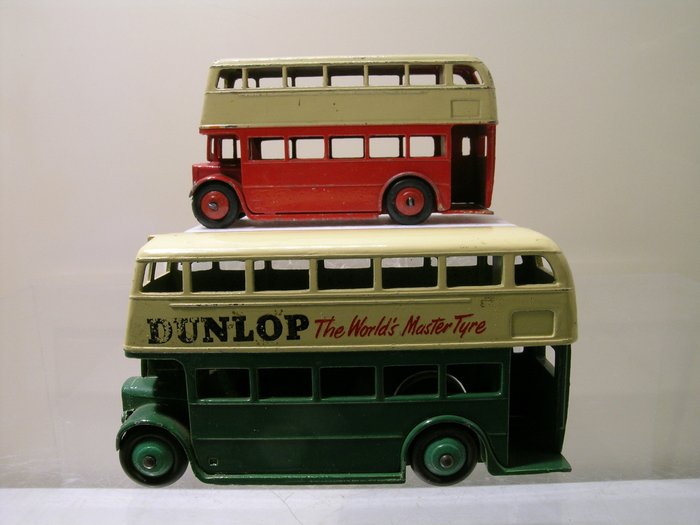 Tr 38 decalcomanie DINKY TOYS 29C DOUBLE DECKER BUS DUNLOP TYRES transfer 