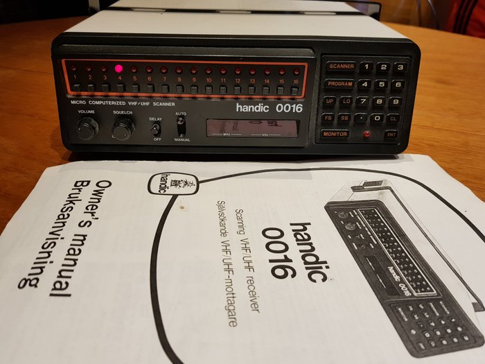handic 0016 Scanning VHF/UHF receiver