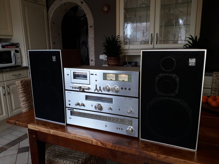 Super nice and perfectly working vintage Astoria stereo set, including a set of Aristona loudspeakers