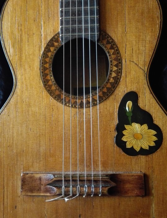 Carmelo Catania guitar - 1950s