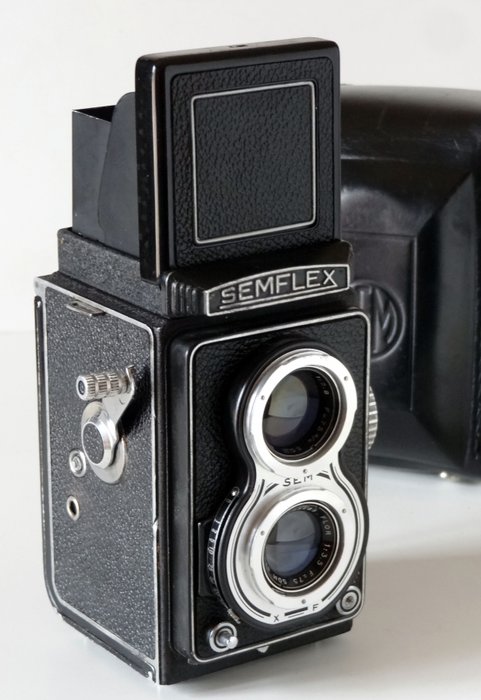 SEM  Semflex 6x6 from 1955 Lens Som Berthiot Flor 3.5/75mm Model OTO 35B