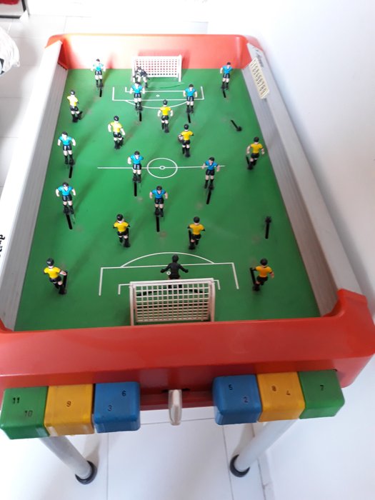 Vintage table football from the 1970s - rare table football with 6 buttons, Arco Falc Dribbling brand